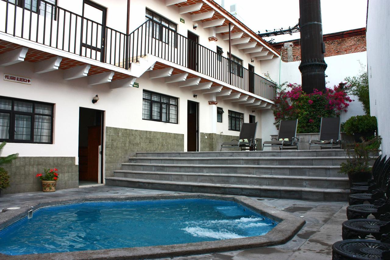فندق Casa Blanca تيكيسكيابان المظهر الخارجي الصورة